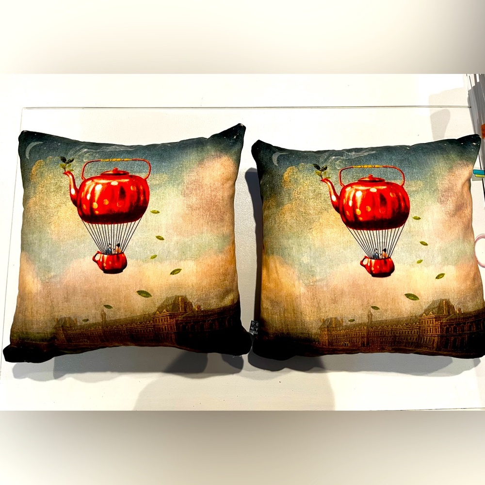 Deny Designer (2 pillows 15x15)